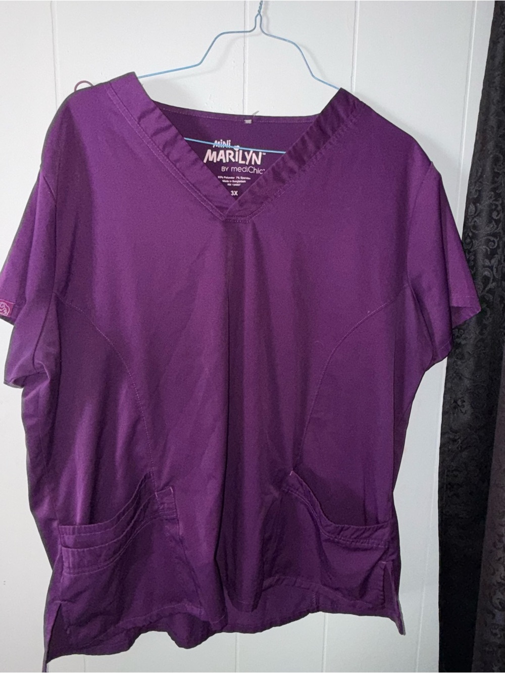 Women's V-Neck Scrub Top in Purple